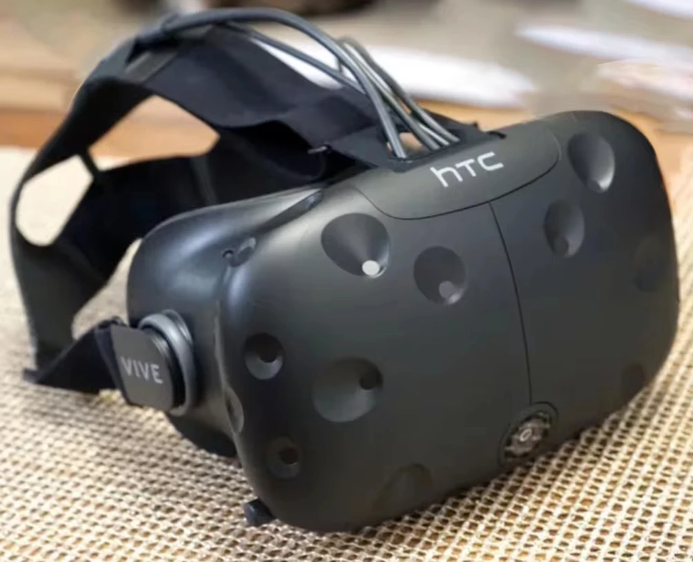 Visore VR HTC VIVE per PC Gami - Pc Gaming Vr Headset recensione e prezzo