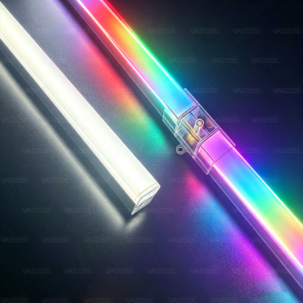 Due tipi di tubi luminosi, luc - Pc Gaming Youtube recensione e prezzo